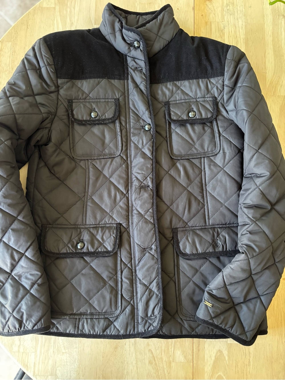 Tommy Hilfiger Quilted Jacket in Black with corduroy details